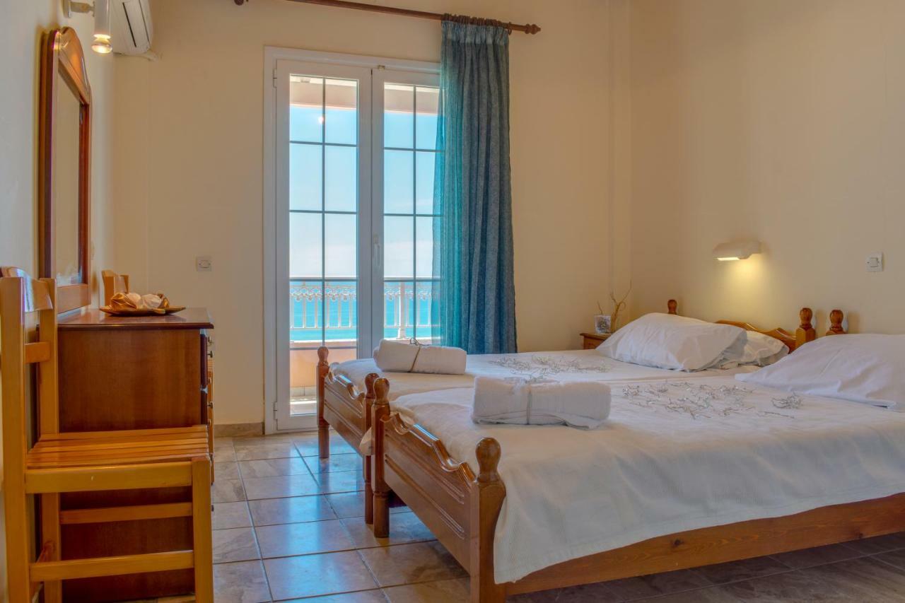 بيليكاس Naftis Apartments المظهر الخارجي الصورة